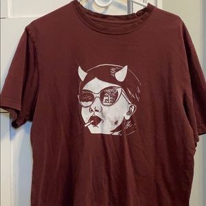 maroon oversized t shirt